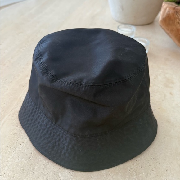Prada Black Bucket Hat AUTHENTIC - Picture 3 of 4